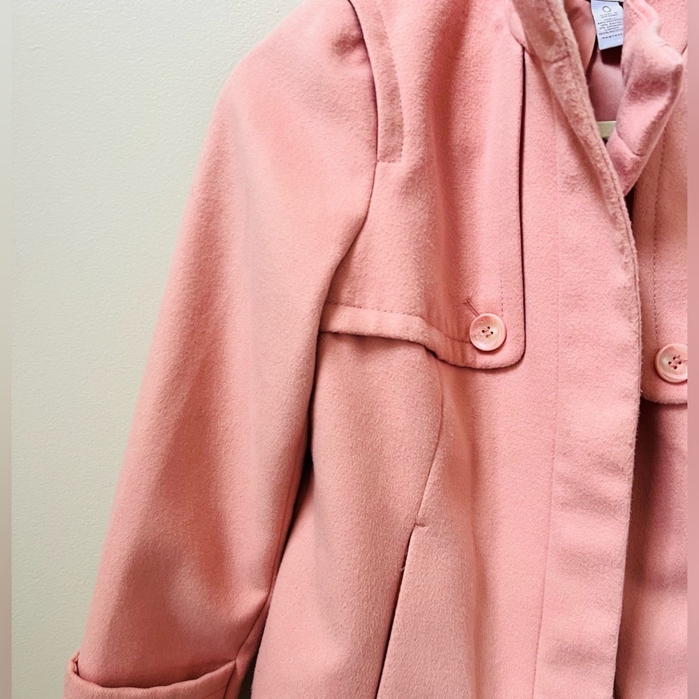 Beautiful size 0 Chico's coat in pink - Picture 2 of 7